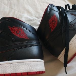 Black and Red Air Jordan One  |  11